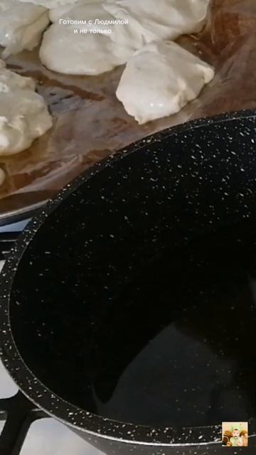 #Shorts Еда в пост, универсальное тесто для пирогов, пирожков и булочек. смотреть онлайн