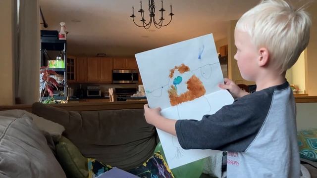 Maxwell’s Kindergarten Art Folder смотреть онлайн