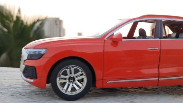 Audi Q8 Videography from Samsung M21 (Miniature Car) смотреть онлайн