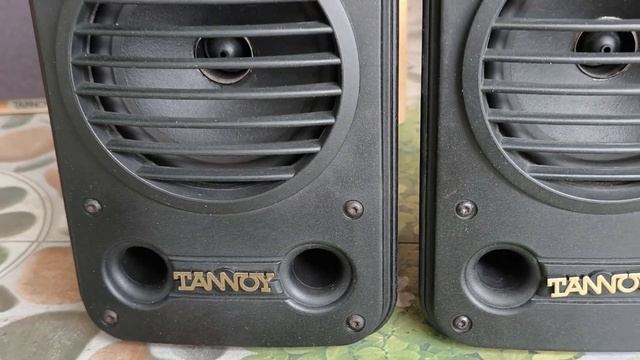 CÒN ĐÚNG 2 ĐÔI TANOY ĐỎ VÀ ĐEN CHƯA NỔI CỌC Ạ LH 0911169961 смотреть онлайн