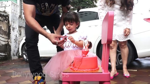 Jay Bhanushali & Mahi Vij Celebrate Their Daughter Tara 2nd B'day With Media & Share Their Happines смотреть онлайн