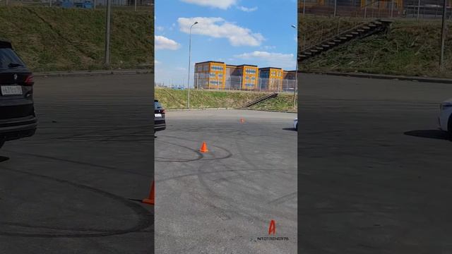 Занятие на площадке. Два БМВ, три часа тренинга. Автотренер78 смотреть онлайн