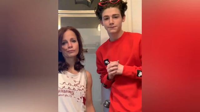 Пейтон и его мама смотреть онлайн