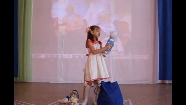 Я у бабушки живу. Настя Ветлугина смотреть онлайн