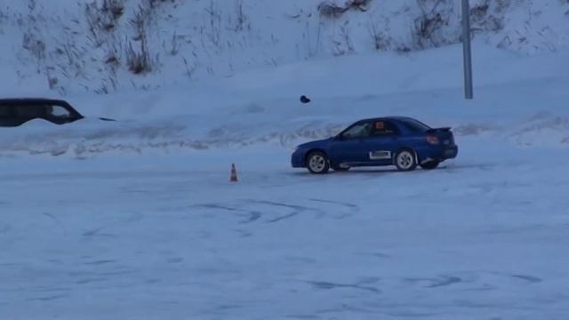 Школа Extrim Drive. Безопасность на льду.