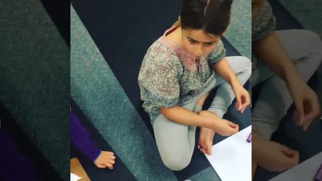 Yoga and Art for Children by Creative Yogis смотреть онлайн