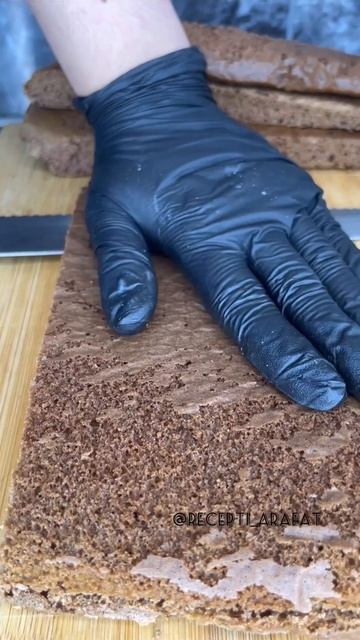 Домашний тортик🤍 не судите строго) #асмр #мукбанг #рекомендации #рецепты #shorts #быстрыерецепты смотреть онлайн