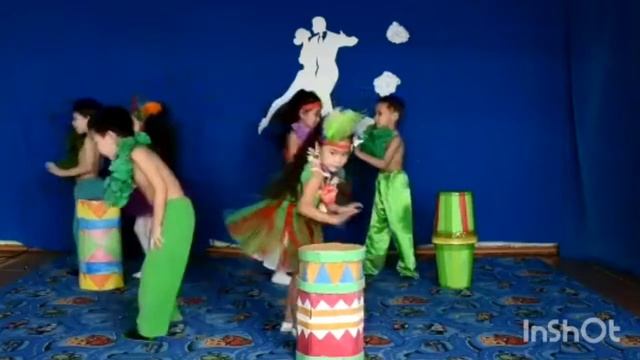 "Туллукчаан" уһуйаан иитиллээччилэрин э5эрдэ концерта смотреть онлайн