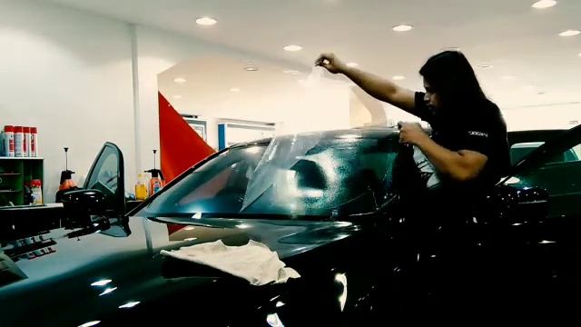 Pemasangan kaca filem VkooL J60 BMW смотреть онлайн
