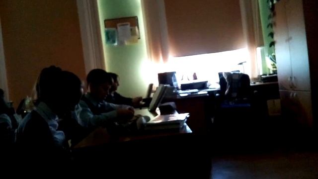 На уроке русского языка в гимназии 1554 смотреть онлайн