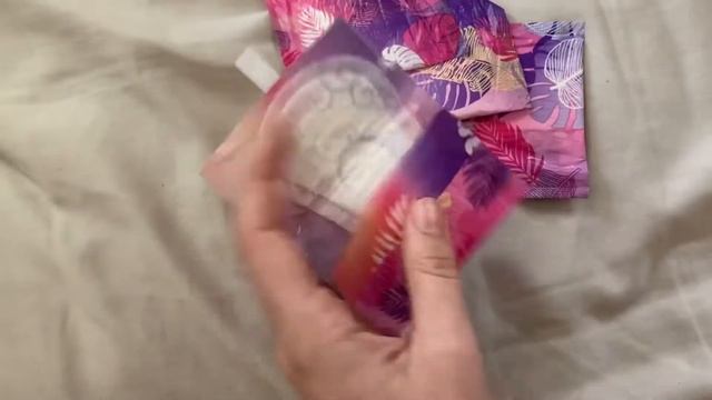 Unboxing Period Products from the US #2! смотреть онлайн