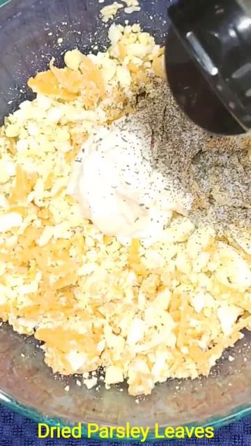 Egg Salad Sandwich | Lunch Box Recipe | Easy Creamy Egg Salad смотреть онлайн