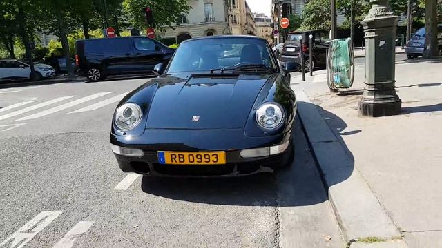 Porsche 911 993 carrera 4 s in Paris France смотреть онлайн