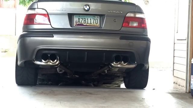 E39 M5 - SuperSprint X-Pipe vs Rogue Engineering X-Pipe смотреть онлайн