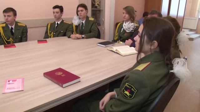 Школьники Кемерова встретились с участником Сталинградской битвы смотреть онлайн