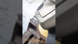 Наглядно показываем как прочно и аккуратно можно установить столб для навеса