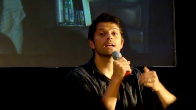 JIBCON 3 - Misha Collins, favorite TV show, West using sign language смотреть онлайн