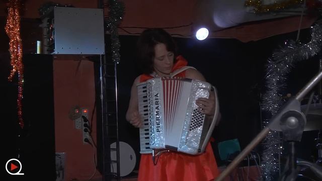 Сюжет о выступлении Ива Новы 01.01.2013 смотреть онлайн