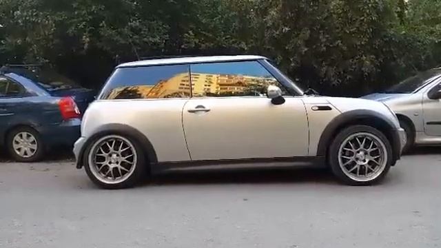 bagged mini r50 смотреть онлайн
