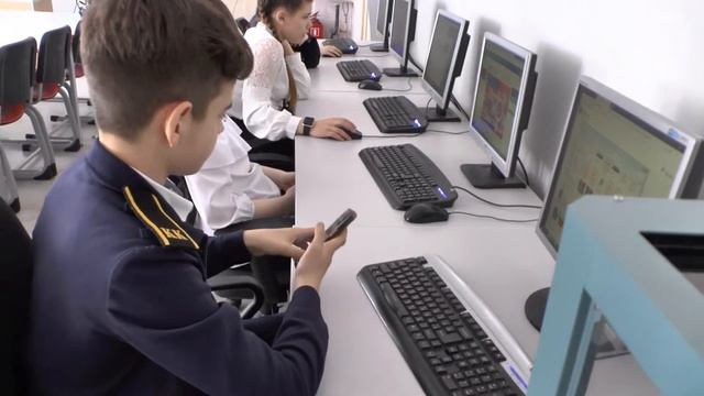 Школьный фильм Web-AR.Studio смотреть онлайн