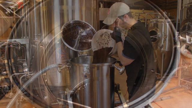 How To Use a Tilting Hop Infuser | Deutsche Beverage Technology смотреть онлайн