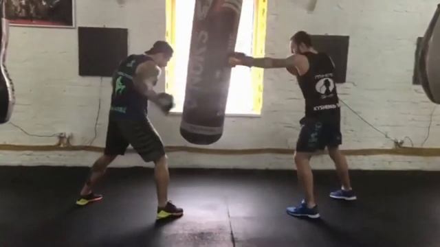 Great test. V`Noks BOXING MACHINE punching bag смотреть онлайн