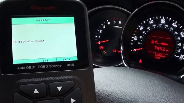 iCarsoft i810 Fault Scan on Brand NEW 2014 Kia смотреть онлайн