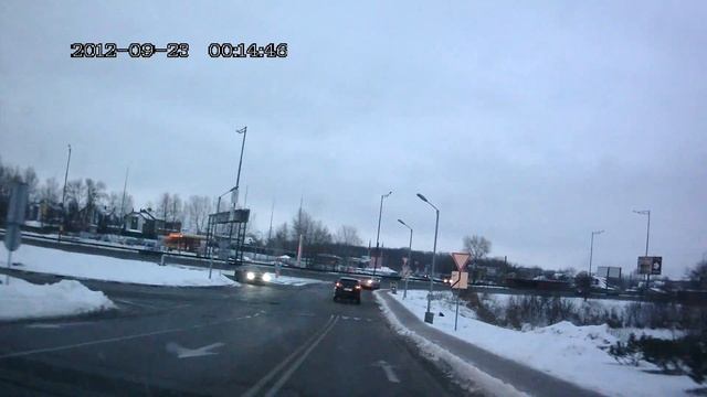 А круг-то по знакам главный. Киев. ТРЦ Атмосфера. смотреть онлайн