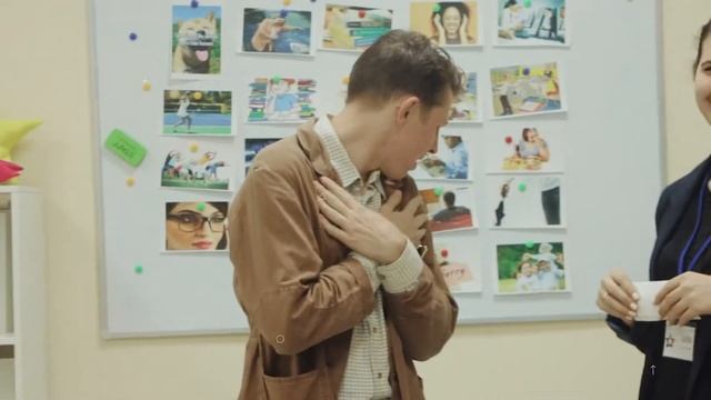 Lingua Star | Занятия у взрослыех смотреть онлайн