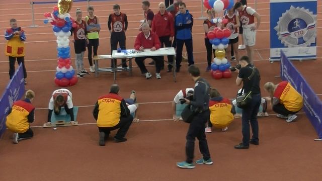 Тестирование ВФСК ГТО учителей ФК (6) [День Учителя ФК 2019] смотреть онлайн