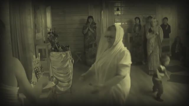 ..Я Дух от Духа.. Матаджи Ревати д.д. Абхишека.Вологда. 2013.