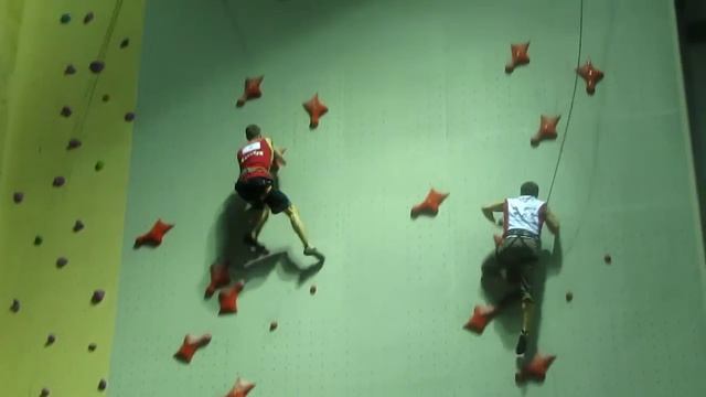 VI этап Кубка России в Перми (4.12.11) Скорость 21.MOV смотреть онлайн