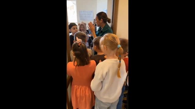 Один день в Частной школе РайСкай - март 03 смотреть онлайн