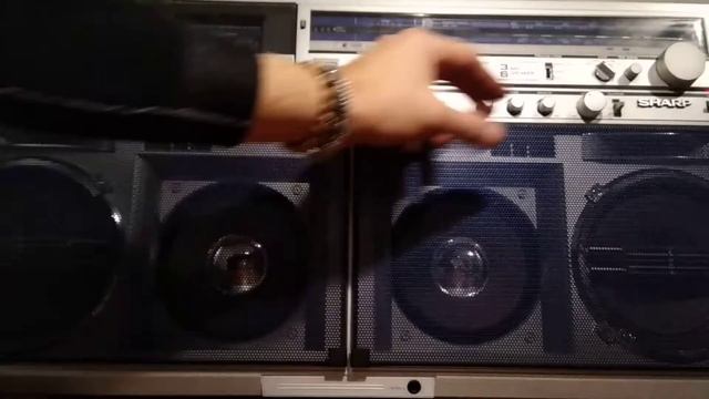 Test Rare Vintage Boombox Ghettoblaster Sharp GF-767 H смотреть онлайн
