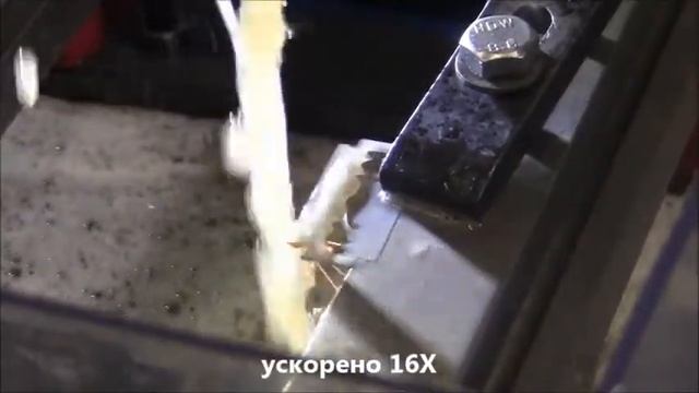 Электроэрозия режет лезвие для безопасной бритвы смотреть онлайн