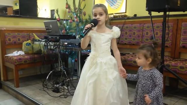 Виктория Кравченко - Արի նոր տարի, Ari nor tari hayeren, amanor, новый год, с новым годом смотреть онлайн