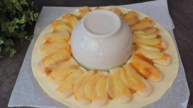 Dolce in 5 MINUTI! Rimarrai stupito! 😋super gustoso e scompare in un attimo!! смотреть онлайн