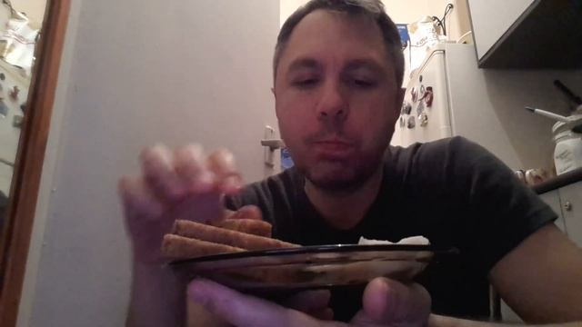 MUKBANG. КУШАЮ САЛО С ЧЕСНОКОМ. ОБЖОР.