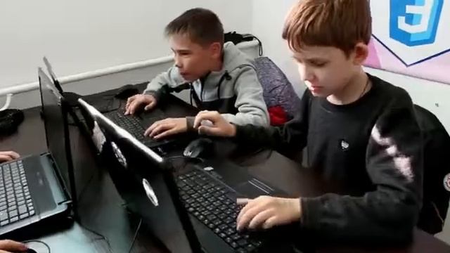 Школа программирования My Genius смотреть онлайн