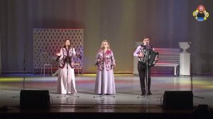Ансамбль" Ветка Сирени" с песней "ПРОЛЕТЕЛО ЛЕТО", в гостях у "Митрофановны".