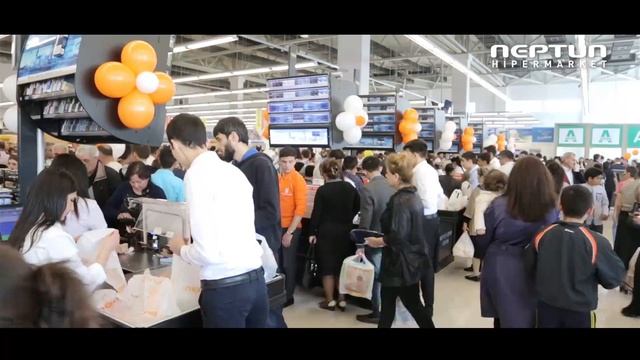 Neptun Hipermarket və Soliton mağazasının möhtəşəm açılış günü - 9 May! смотреть онлайн
