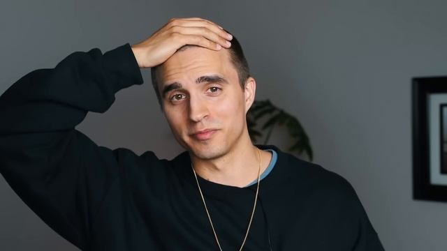 What I WISH I knew Before Buzzing My Head (Current hairstyle routine) смотреть онлайн