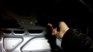 Как установить электрозамок на багажник Калина седан, без колхоза