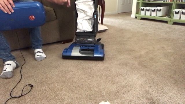 Advantages of a bagged vacuum cleaner. смотреть онлайн