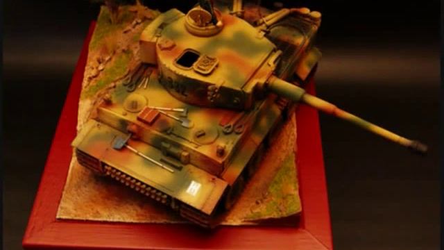 1:35 BUILT TIGER TANK 1945 WWII DIORAMA TAMIYA смотреть онлайн