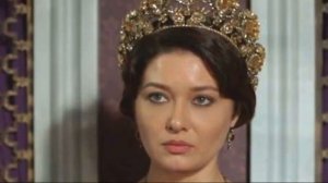 СТАРШЕ НА 17 ЛЕТ! Вот как выглядит муж турецкой актрисы - Нургюль Ешилчай