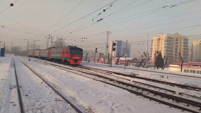 эр2к1012 с приветливой локомотивной бригадой отправляеться с 6 пути А дата 1.02.23 смотреть онлайн