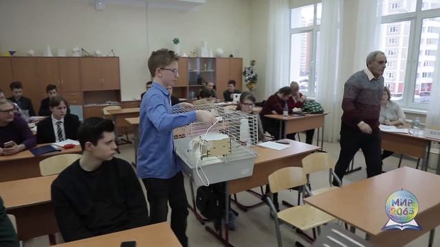 Видеоролик «Исследовательская деятельность в школе №2065» смотреть онлайн