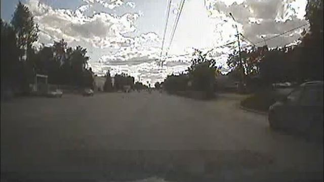 Курсант автошколы Элит-Авто Видеокамера_2.avi смотреть онлайн