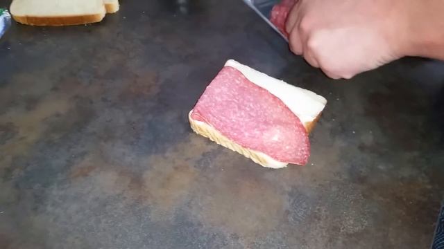 Hawai toast for breakfast смотреть онлайн